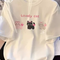 Camiseta Infantil 100% Algodão Estampa Fofa Lovely Cat 3 Gatos, Blusinha Ideal Para Meninas. Entrega Rápida