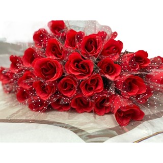 5 Unidades Botão de Rosa Vermelha Artificial com Saquinho para Presentes e Decoração em Oferta na Shopee