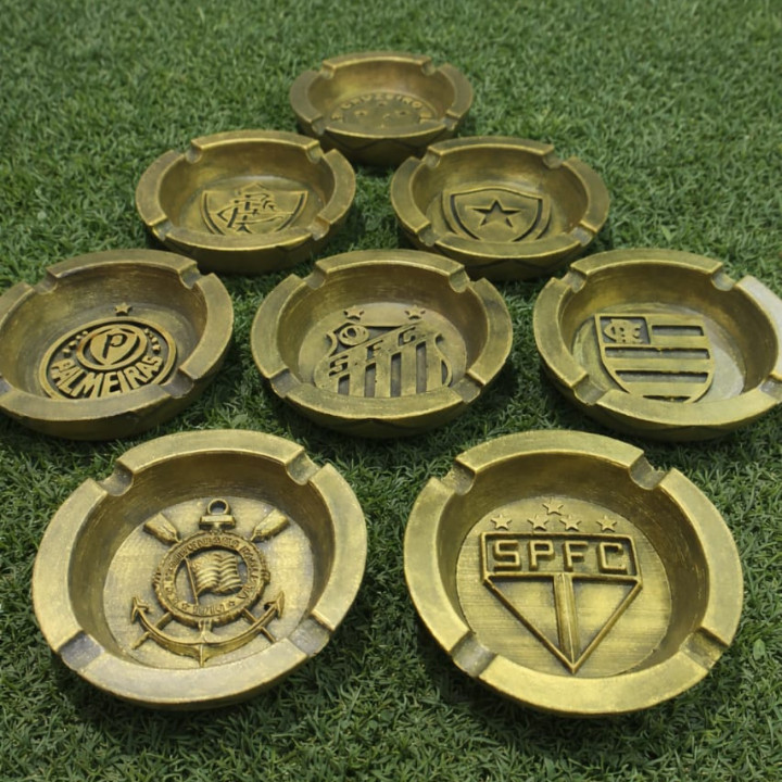 Cinzeiro artesanal times de Futebol - Resina em Oferta na Shopee