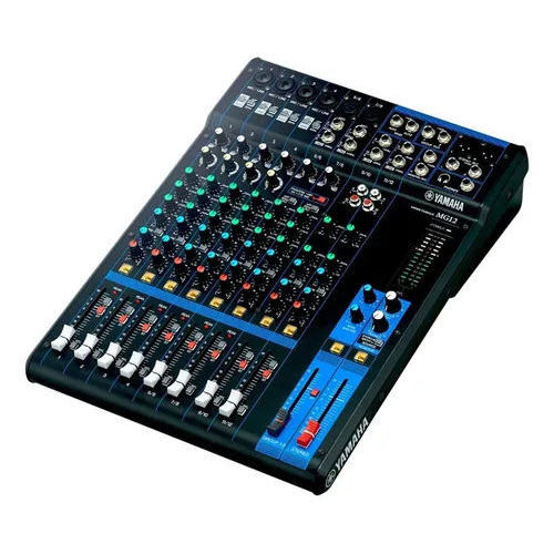 Mesa de Som Analógica MG12 Yamaha 12 Canais Preto Reembalado