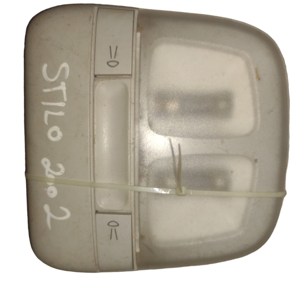 Luz Teto Lanterna Cortesia Lente Fiat Stilo 2003 A 2010