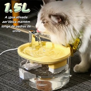 Bebedouro Automático para Gatos e Cães: Circulação de Água com Filtro de 1,5 Litro e Base…