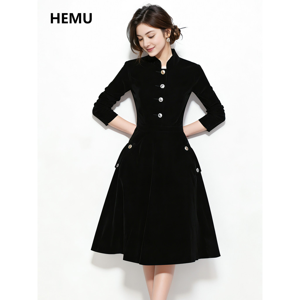 Vestido de veludo de manga comprida feminino estilo Hepburn francês pequeno vestido preto temperamento a linha High-End 