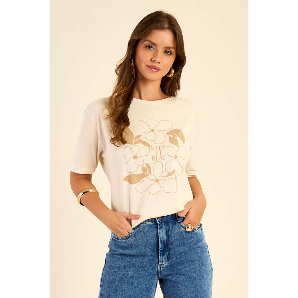 T-Shirt Feminina Flores Marialícia Bege em Oferta na Shopee