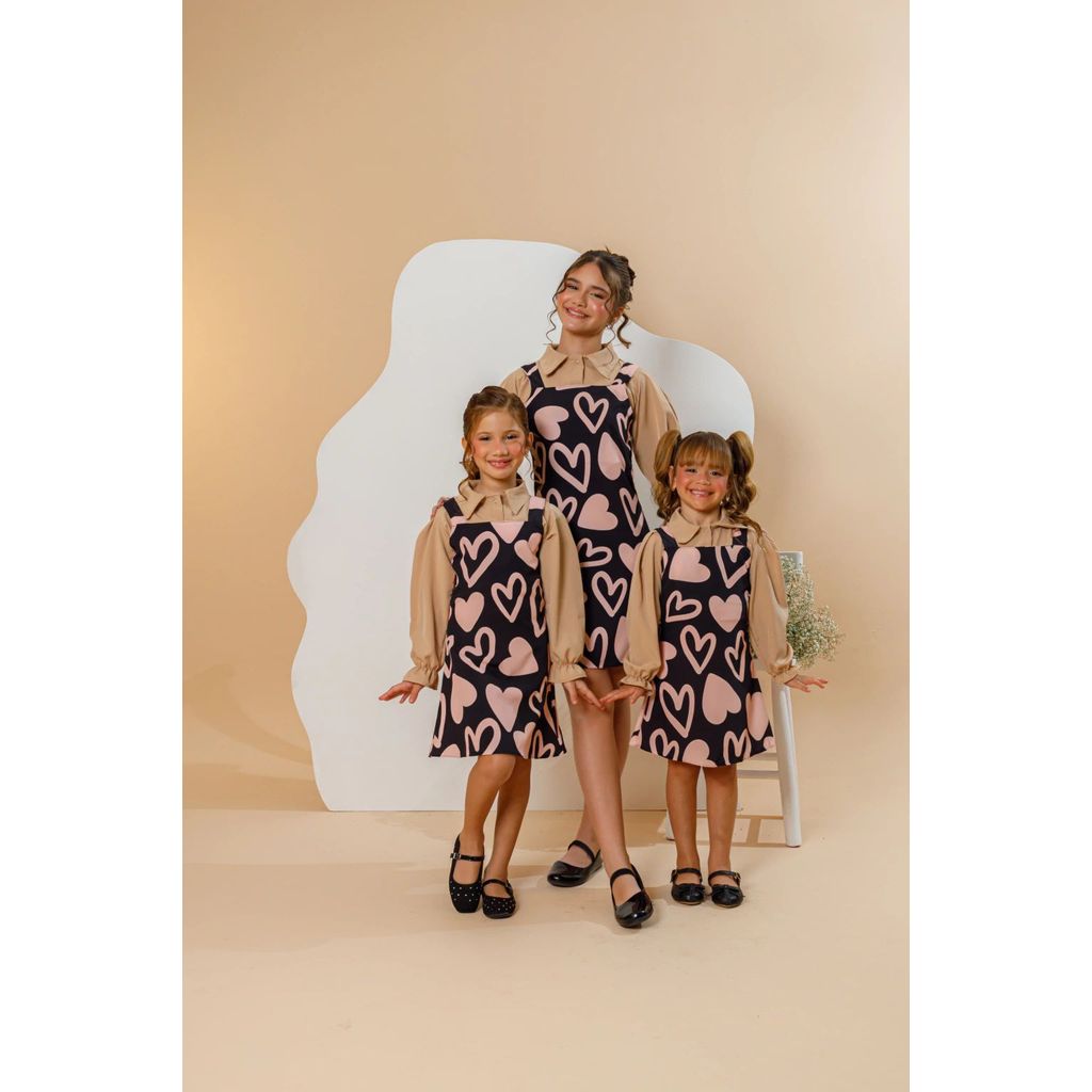 Jardineira salopete infantil e juvenil menina love coração blusa camisa social + salopete