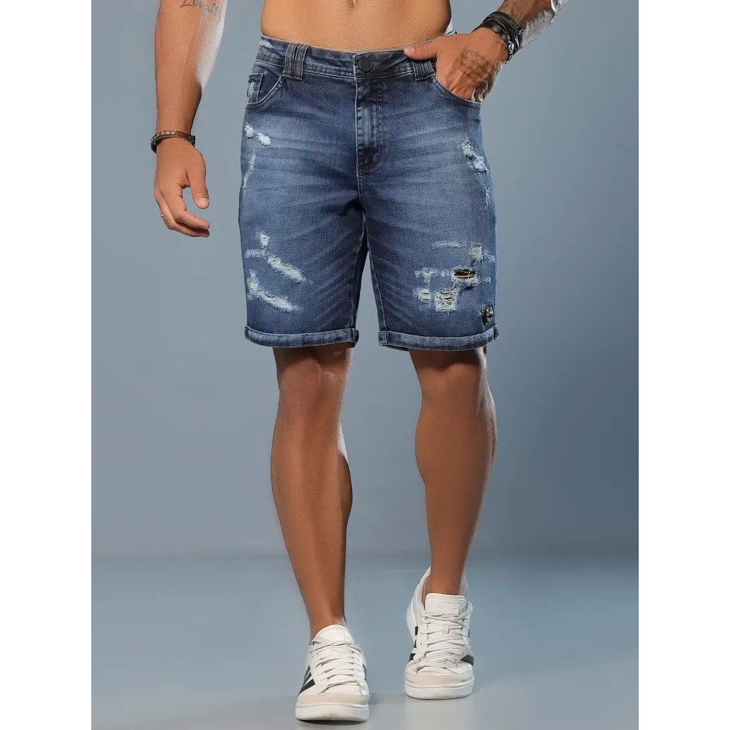 Bermuda Masculina com Detalhe Destroyed PitBull Jeans 90182