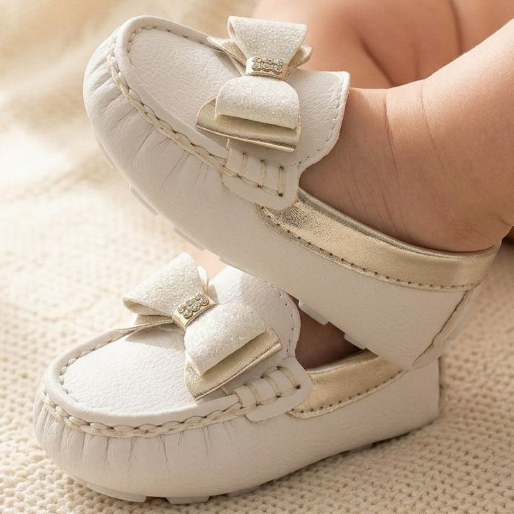Mocassim Infantil Feminino Várias Cores Para Menina Bebê Leve E Macio Antiderrapante Envio Rápido