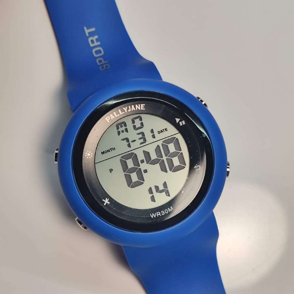 Relógio Eletrônico Esportivo Pallyjane – Tela Cheia Grande, Silicone Confortável e 100% Impermeável
