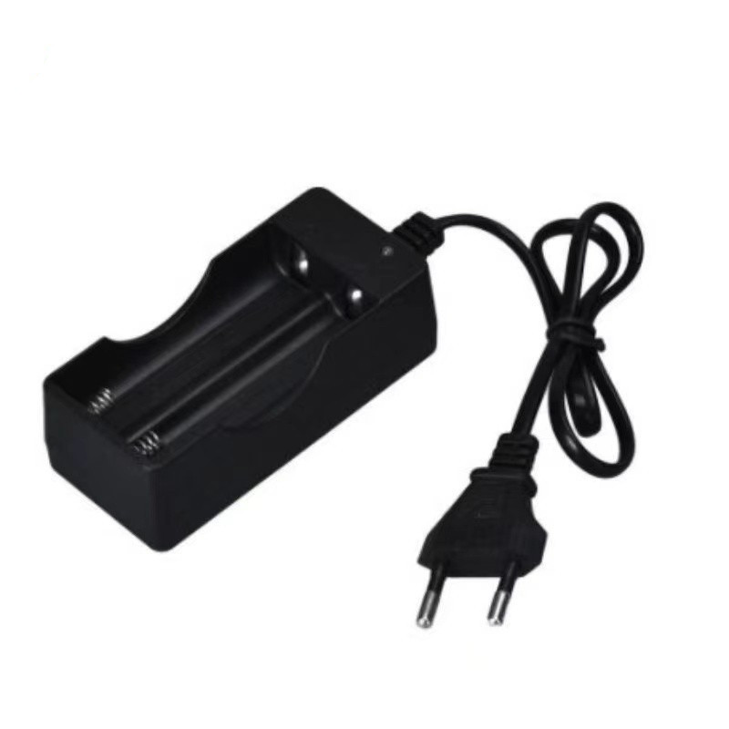 Carregador Bateria Pilha Recarregável Regulável LÍTIO de 3,7V 18650  Bivolt para Lanterna Caixa de som