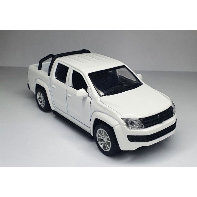 Miniatura Caminhonete Volkswagen Amarok de Metal 1:36 – Coleção, Brinquedo e Presente  Abre Portas