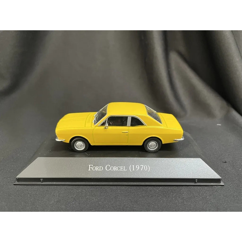 Miniatura Ford Corcel 1970 1:43 Ixo Amarelo