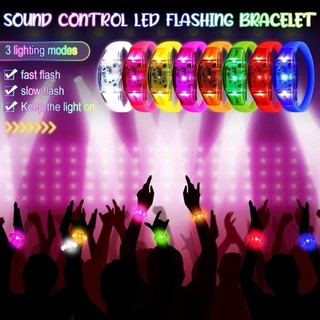 Kit 50 Pulseiras de LED Ativada por Som, Música e Movimento: Acompanhe o Ritmo da Festa m…
