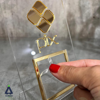 Placa Pix em Acrílico com QR Code – Suporte para Mesa ou Balcão em Oferta na Shopee