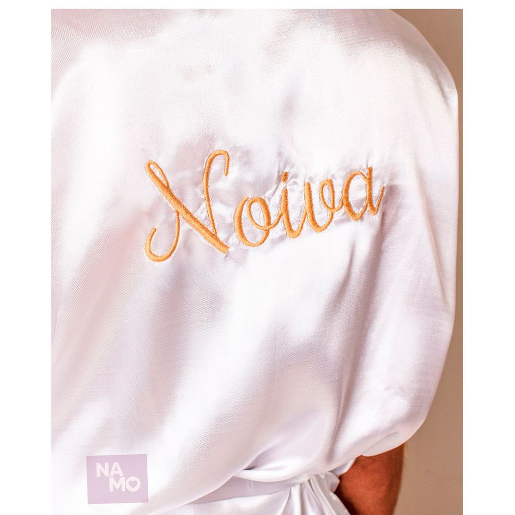 Kit Noiva Luxo Robe Cetim Bordado + Pantufa Pelúcia Personalizada — imagem 2 de 2