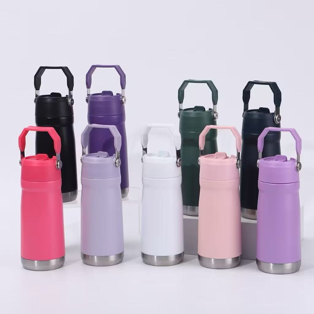 Garrafa Térmica Aço inox 550ml/650ml Com Parede Dupla com Canudo Flip, Alça Portátil