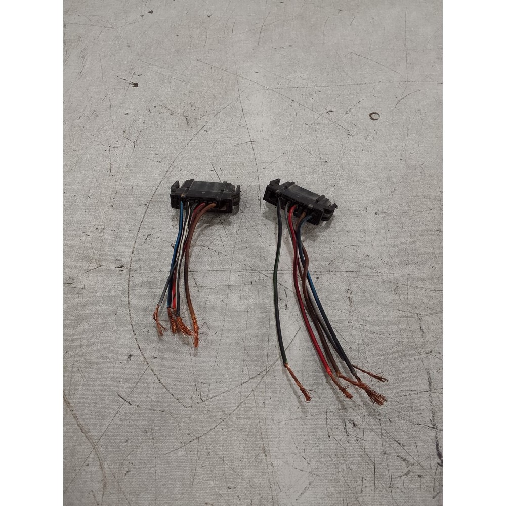 Par Rabicho Conector Lanterna Golf Sapão Mk4 99 07 Original