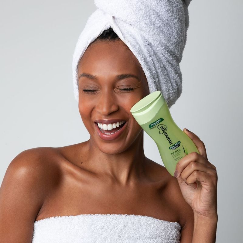 Sabonete Líquido Monange Detox 240ml em Oferta na Shopee