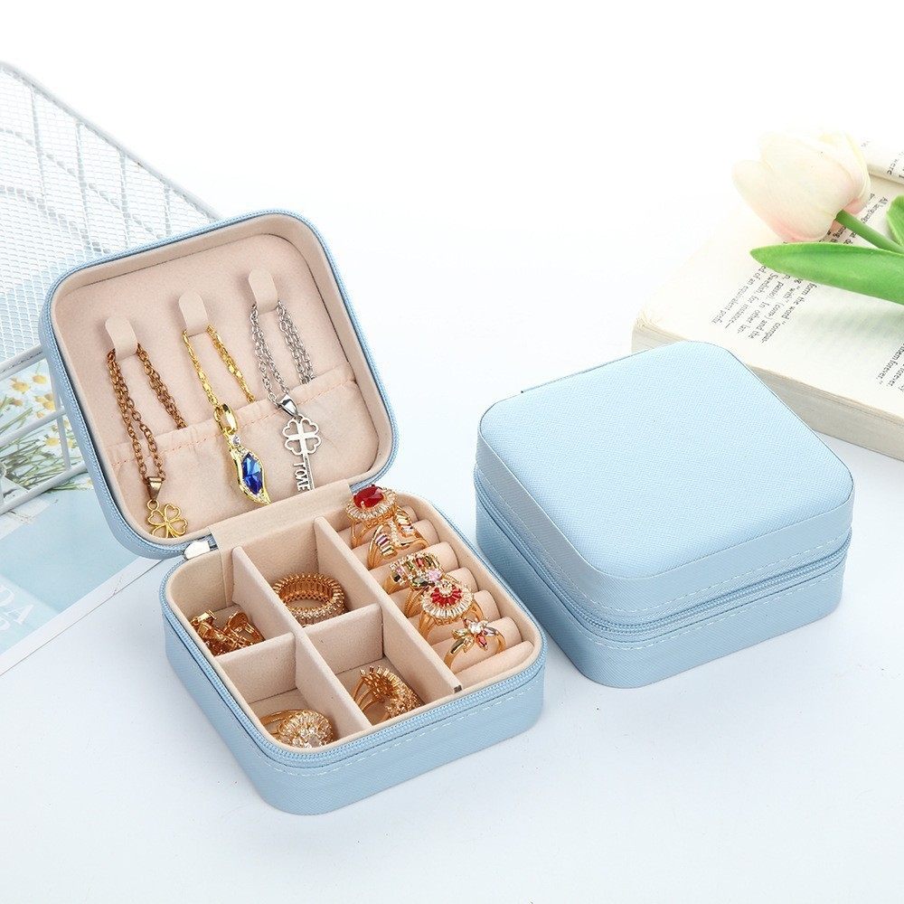 KIT5-18 Caixa De Joias Portátil Organizador Expositor De Jóias Viagem Caixas  Armazenamento Em Couro Com Zíper em Oferta na Shopee