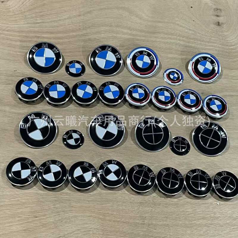 Adequado para BWM BMW logotipo do carro 50o aniversário frente traseira logotipo Hub boné comemorativo preto branco limi