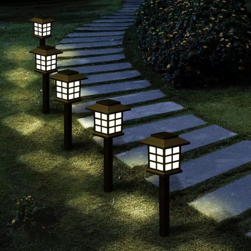 Kit 6 Luminárias Solares LED com Espeto Estilo Balizador para Jardim 
Casinha Espeto Recarregavel no Sol Decoração Para