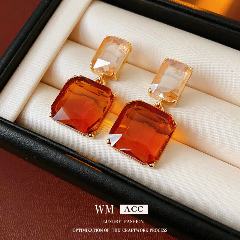 Ruby * Brincos quadrados transparentes cravejados de diamantes elegantes brincos Melade elegantes e leves de luxo brinco
