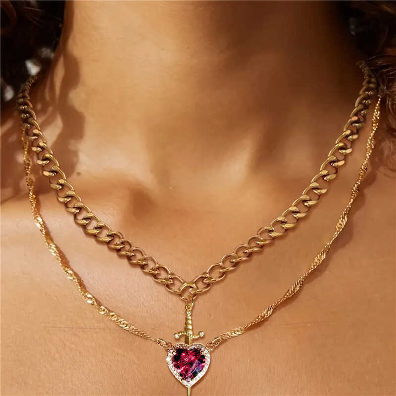 Novo Criativo Através Do Coração Casal Pingente Conjunto Amor Punhal Diamante Clavícula Corrente Presente Dia Dos Namora