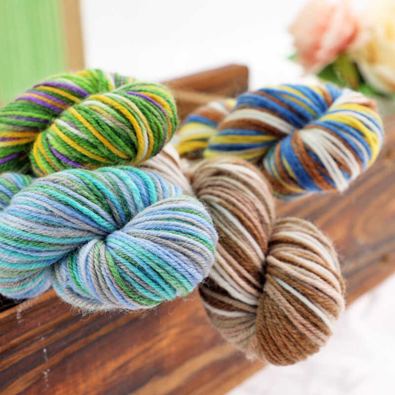 Segmento de lã extravagante tingido de lã gradiente arco-íris fio diy tricotado à mão fio de bebê suéter fio xale cachec