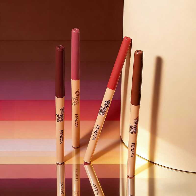 Contorno Labial Retrátil Fenzza Choco Fun - Lápis de Boca nas Cores : TIRAMISU,DOLCE,BOMBOM,BANOFFE FZ27005