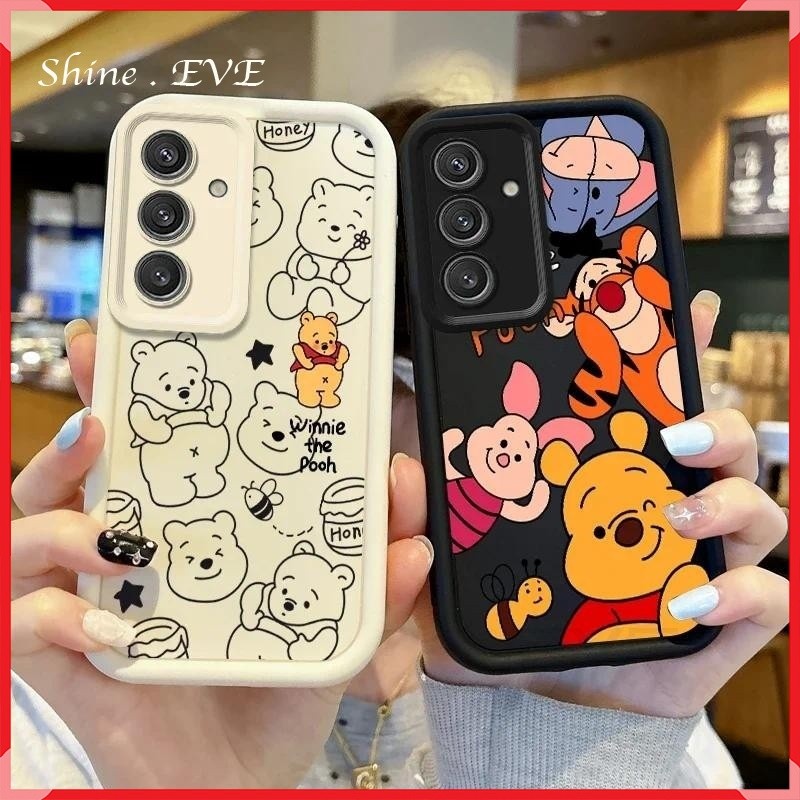 Capa 3D desenho Pooh compatível Samsung A07 A17 A16 A25 A15 A14 A35 A55 A56 A54 A05S M36 S25 FE