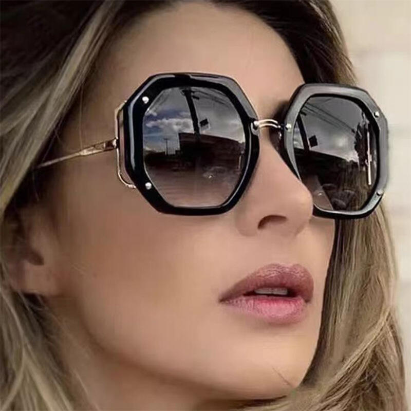 Óculos De Sol Feminino Moda Quadrada Tons Vintage Motorista Espelho em Oferta na Shopee