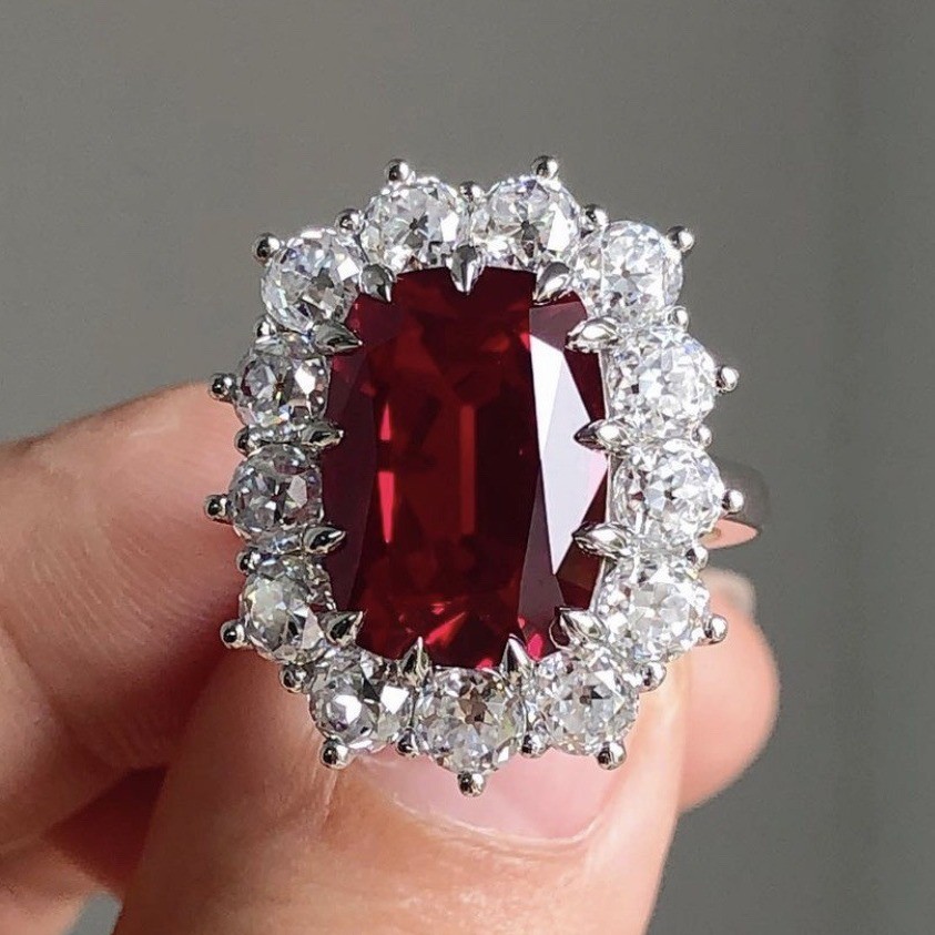 Ruby * Novo estilo rubi feminino anel europeu americano ins estilo clássico pulseira de zircônia incrustada