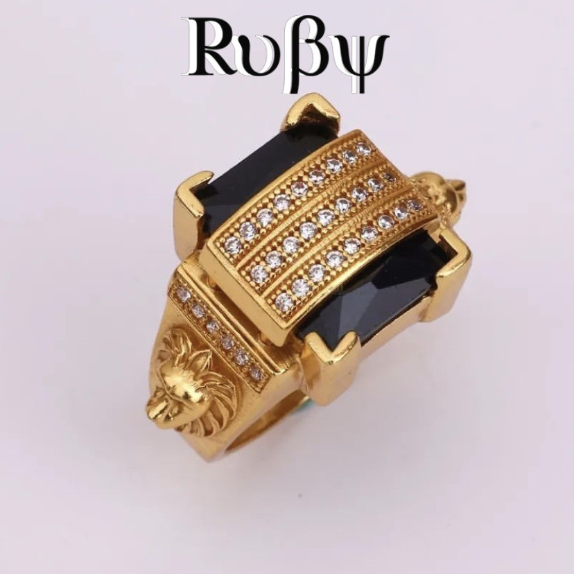 Rubi * 2026 novo estilo masculino banhado a ouro incrustado anel de diamante preto cabeça de leão anel masculino ponto d