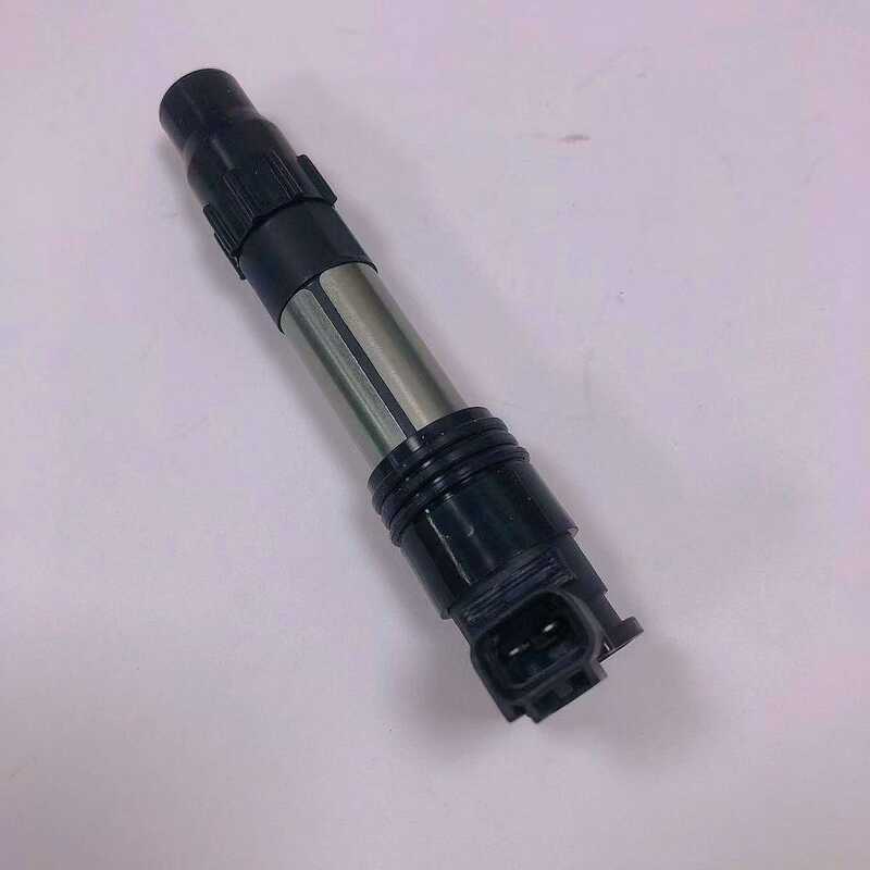 Adequado para kawasaki kawasaki Ninja400 pacote de alta tensão Z400 ignição EX400 bobina Z250 acessórios Z900
