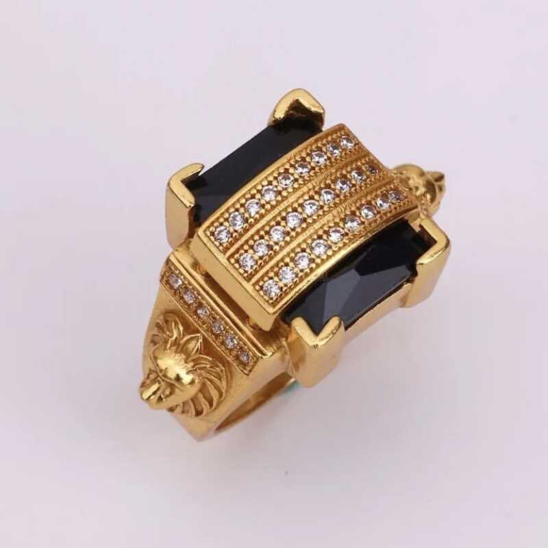 Novo masculino banhado a ouro incrustado anel de diamante preto cabeça de leão anel masculino ponto dominador diamante P
