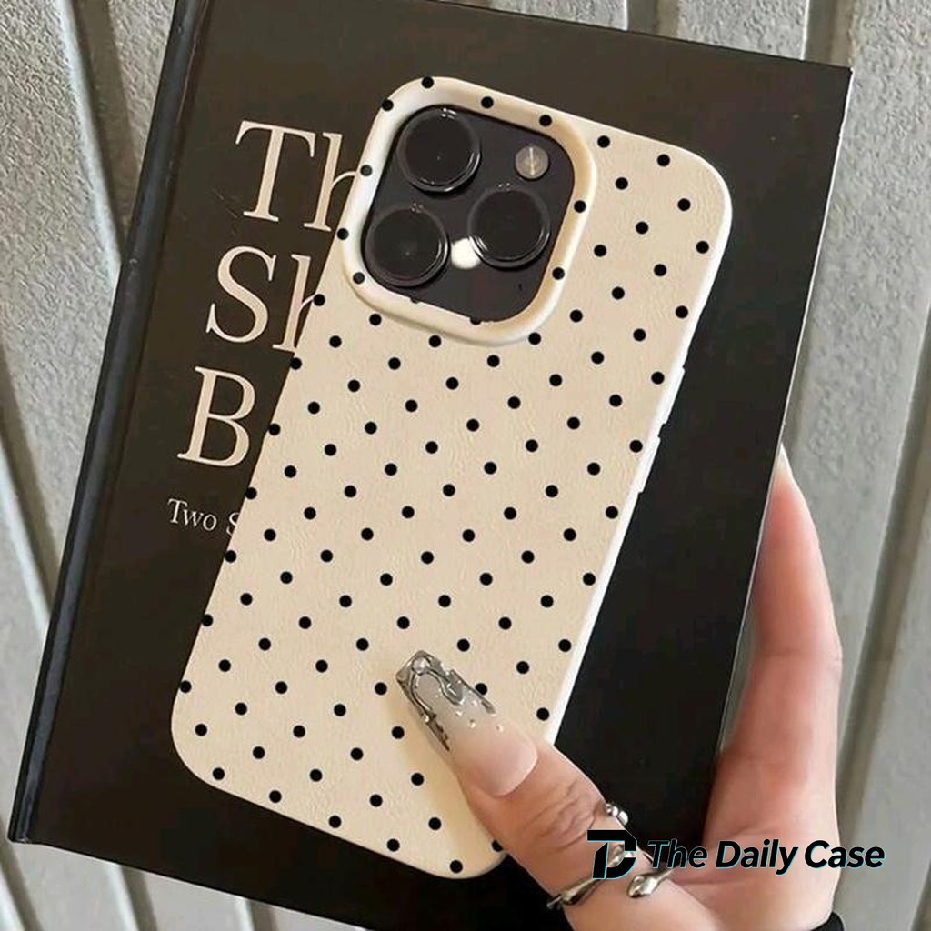 Capa em Pele com Estampado UV Bolinhas Pretas para iPhone 11 12 13 14 15 16 17 18 Pro Max 14 Plus 15 Plus