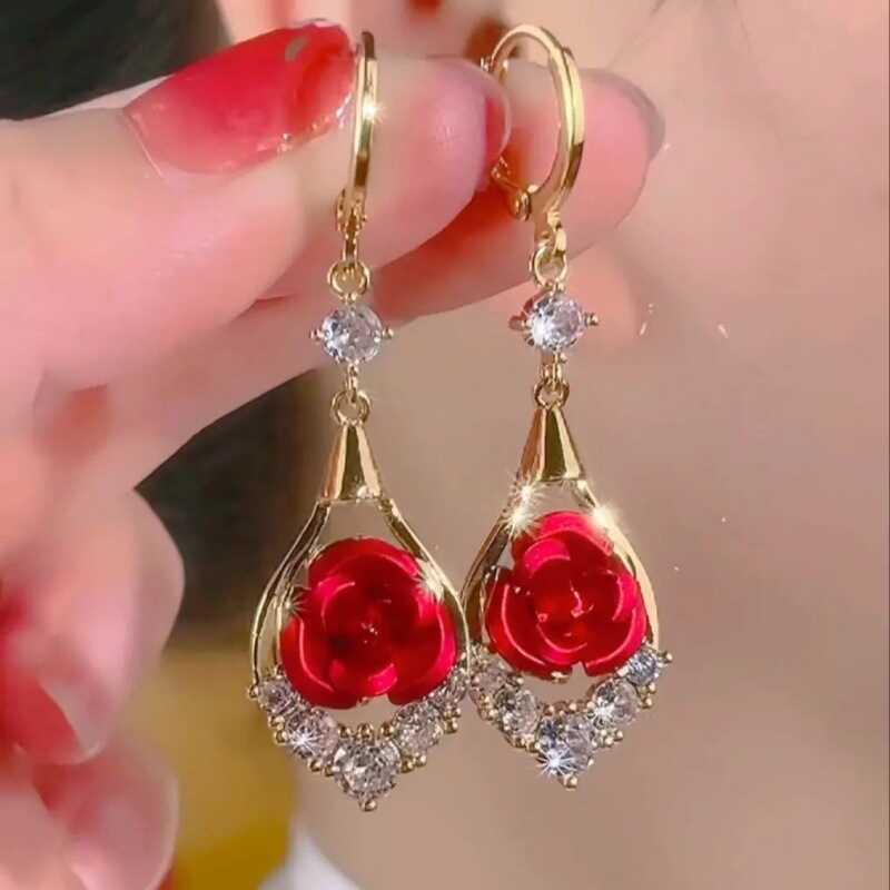 Versão coreana brincos de rosa vermelha luz luxo High-End piscando brincos de diamante novo estilo brincos elegantes