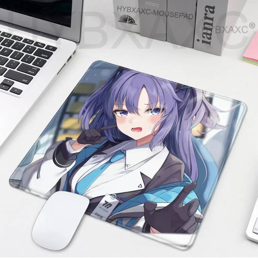 Mousepad gamer Hayase Yuuka estilo anime
