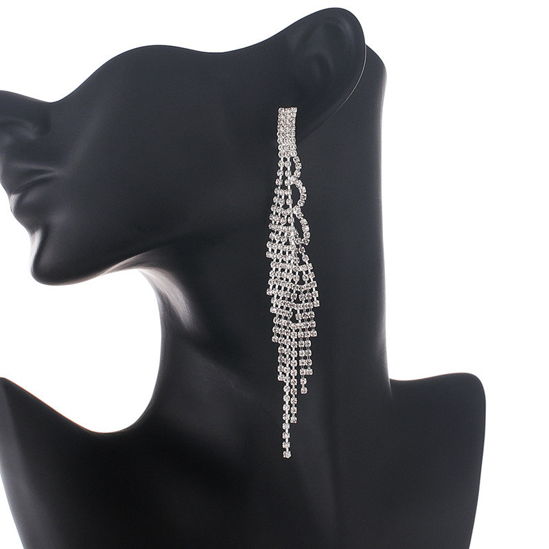 R RUBY * Brincos de diamante completos da moda europeia e americana Brincos de borla de diamante duplo Brincos atmosféri