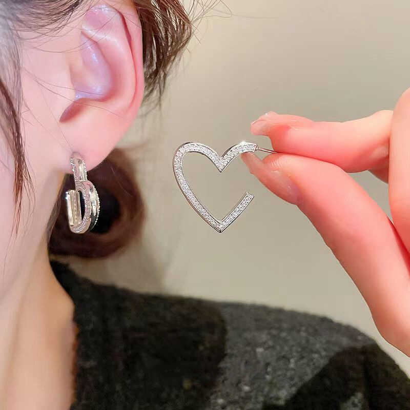 Moda brincos exagerados único amor brincos brincos cheios de diamante elegante Super piscando brincos na moda