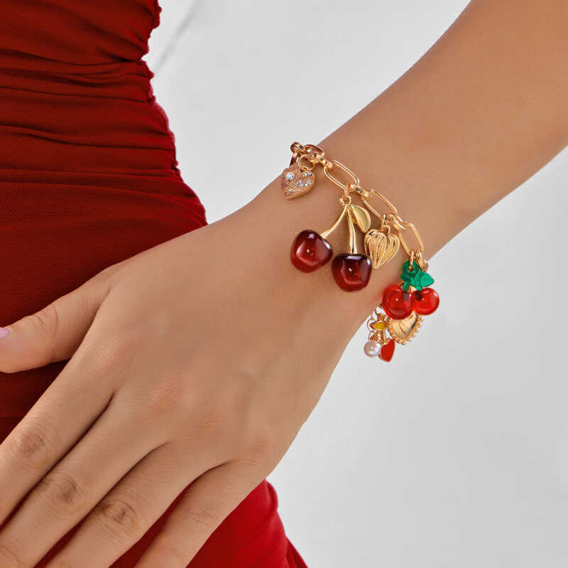 T na moda doce bonito cereja liga pêssego coração arco pingente moda Multi-acessórios pulseira All-Match 321