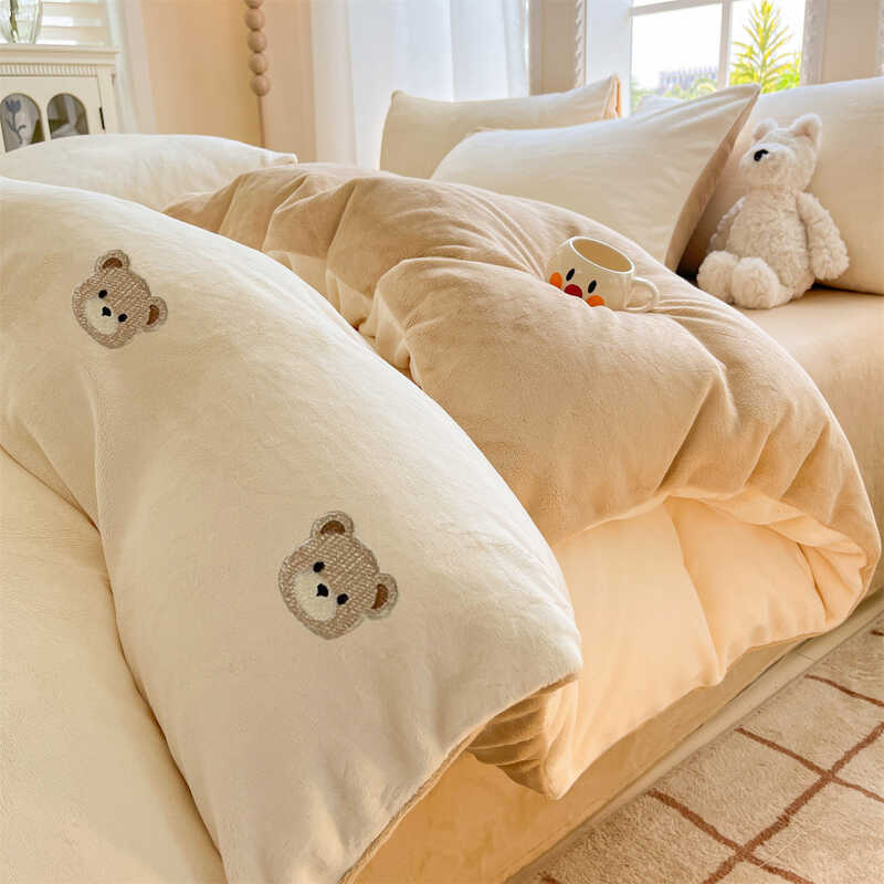 W inverno pelúcia engrossado leite velo conjunto de quatro peças flanela lençol colcha capa de pelúcia inverno cama conj