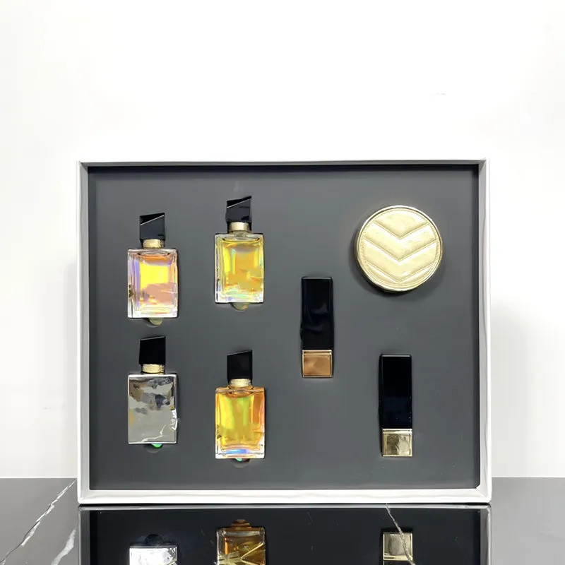 Coleção De Conjunto De Maquiagem Estilo Clássico Batom Fosco 7.5ml Perfume 6 Em 1 le Almofada Base Líquida Kit De Cosmét