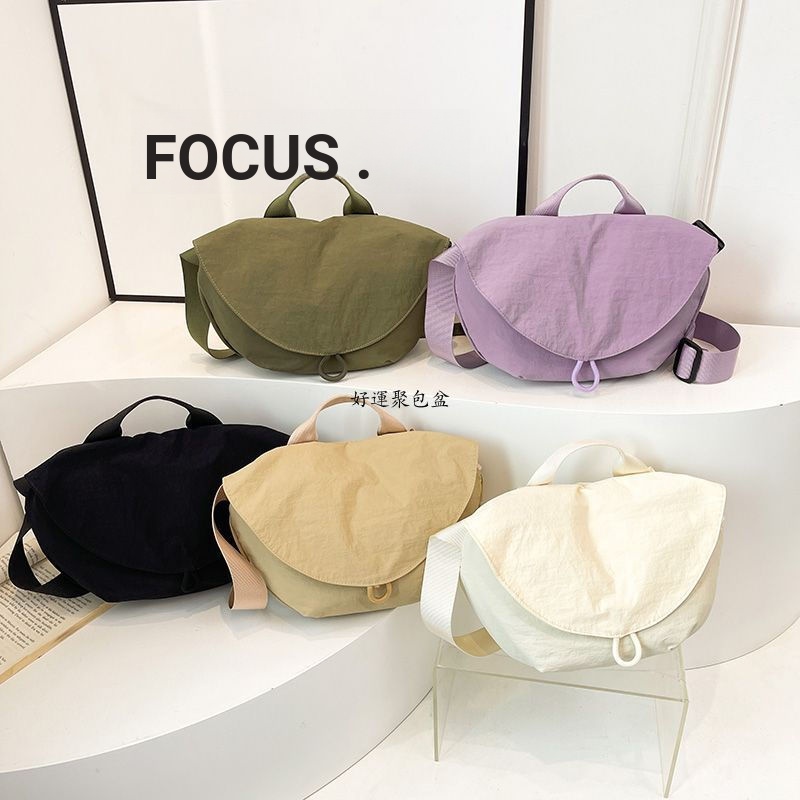Lulu Bolsa Feminina Japonesa Cross-Body Nylon Pano Bolsa Simples Cor Sólida Bolsa Feminina Bolinho Bolsa Meia Lua Bolsa 