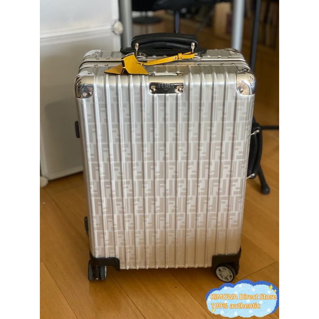 Rimowa x Fendi Cabine De Bagagem Modelo De Junta De Liga De Alumínio Prateado De 21 Polegadas 7VV133