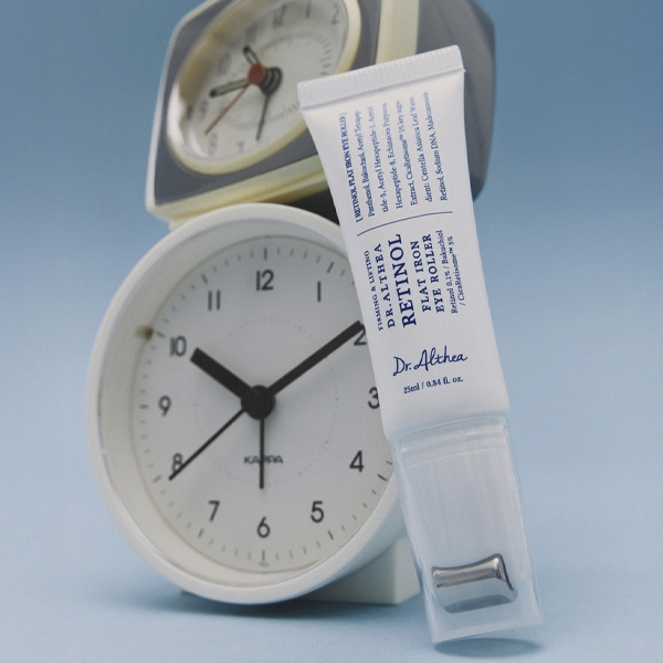 Dr. Althea Retinol Flat Iron Eye Roller 25ml · foto 2