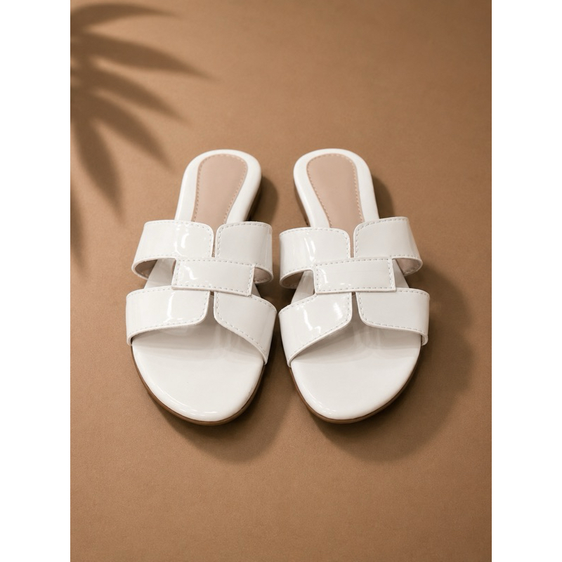 Sandália H Rasteirinha Feminina  Chinelo Simples Dia a Dia Casual Leve Plana Elegante Tendencia Verão Confortavel Barato