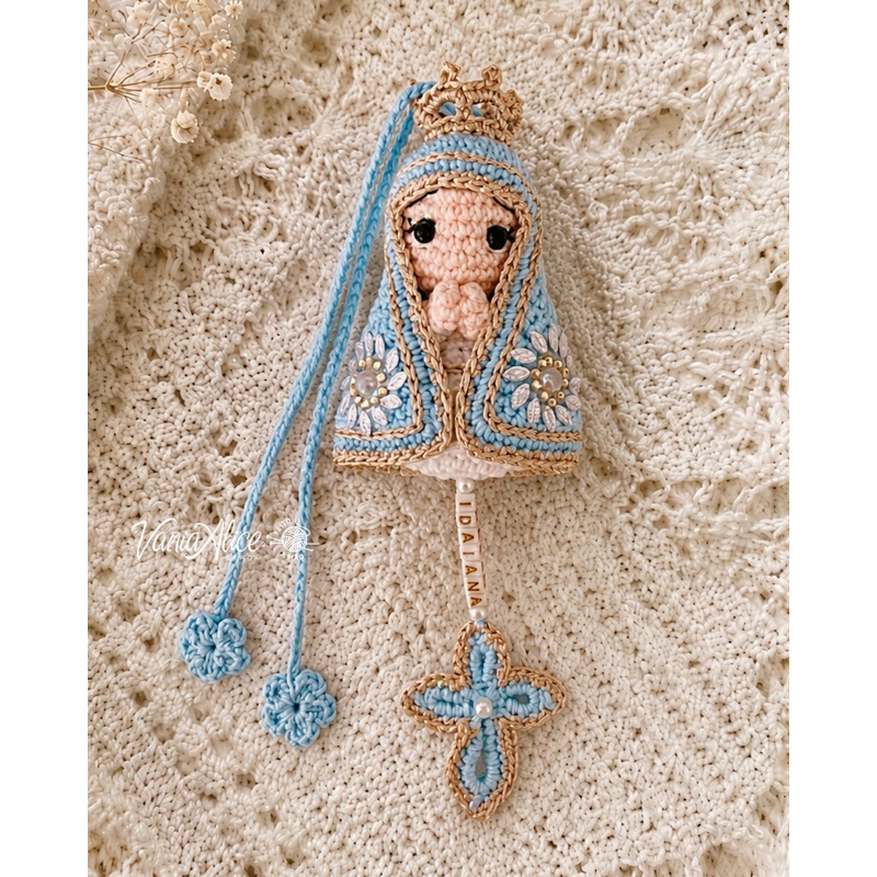 Pingente Nossa Senhora Aparecida de Crochê Personalizado | Amigurumi Religioso | Decoração Carro | Presente Católico