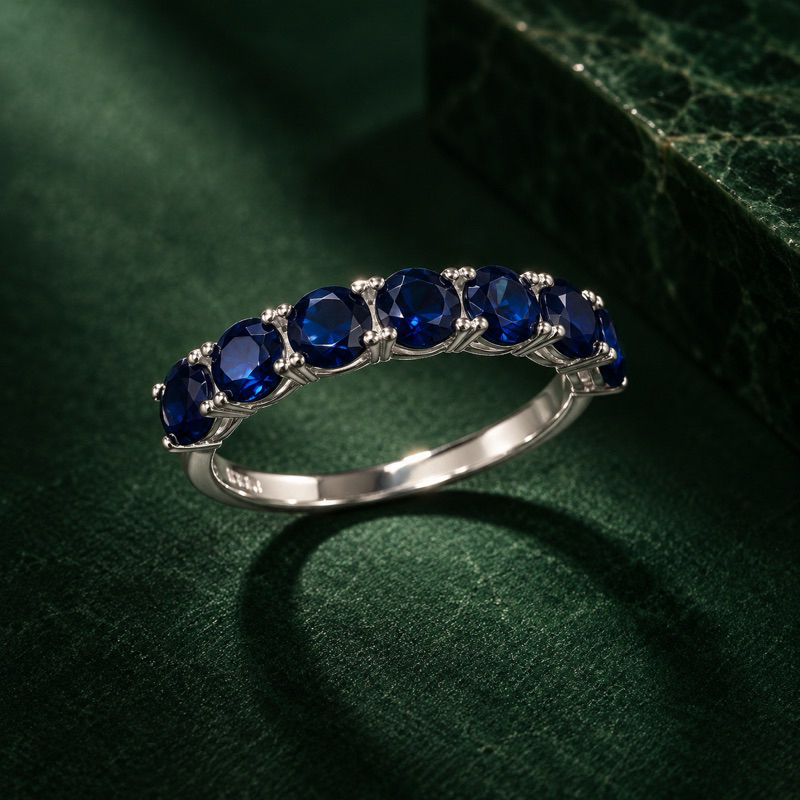 Anel Aparador Pedras Azul Escuro em Prata 925 Elegante