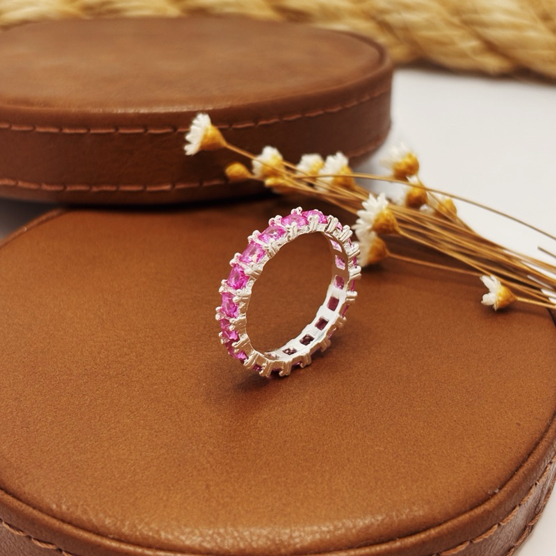 Anel Russo Prata 925 com Zircônias Rosa Pink Feminino e Elegante · foto 2