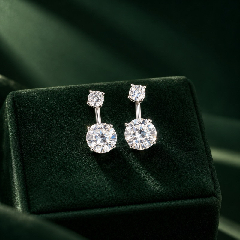 Brinco Duas Pedras de Zircônia Transparente 8mm em Prata 925